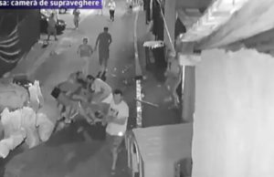 Imagini terifiante! Bătaie in centrul Bucureștiului