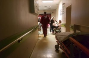 Calvarul unei mame după ce a născut la un spital privat din Capitală: copilul a paralizat după naştere