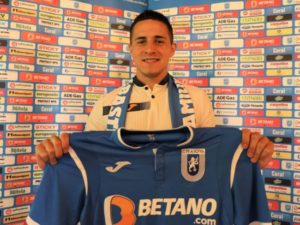 D9CBADF4-51D8-4724-976A-F4EBC4B6D44B