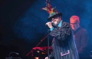 O nouă veste tristă pentru fani. Un celebru artist a murit în urma unui infarct