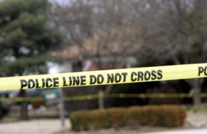 O femeie a locuit trei ani cu cadavrul mamei într-un apartament de două camere