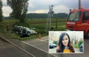Sentinţă în cazul şoferiţei care a cauzat moartea a patru prietene într-un accident rutier. Tânăra a supravieţuit după ce a intrat cu maşina în faţa trenului