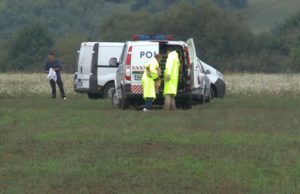 Un tânăr din Arad și-a înjunghiat fosta iubită, live, pe Facebook. Fiica femeii: „Nu muri, mami meu!”