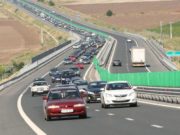 Ce banda folosesti pe autostrada, unu sau doi? Iata cum spun politistii ca este corect!