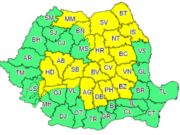 Cod galben şi portocaliu de vreme rea! Mai multe zone din ţară, lovite de furtuni