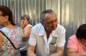 România, ţara extremelor: 1,5 milioane de pensionari trăiesc în sărăcie lucie. Alţi 9.677 se lăfăie în lux
