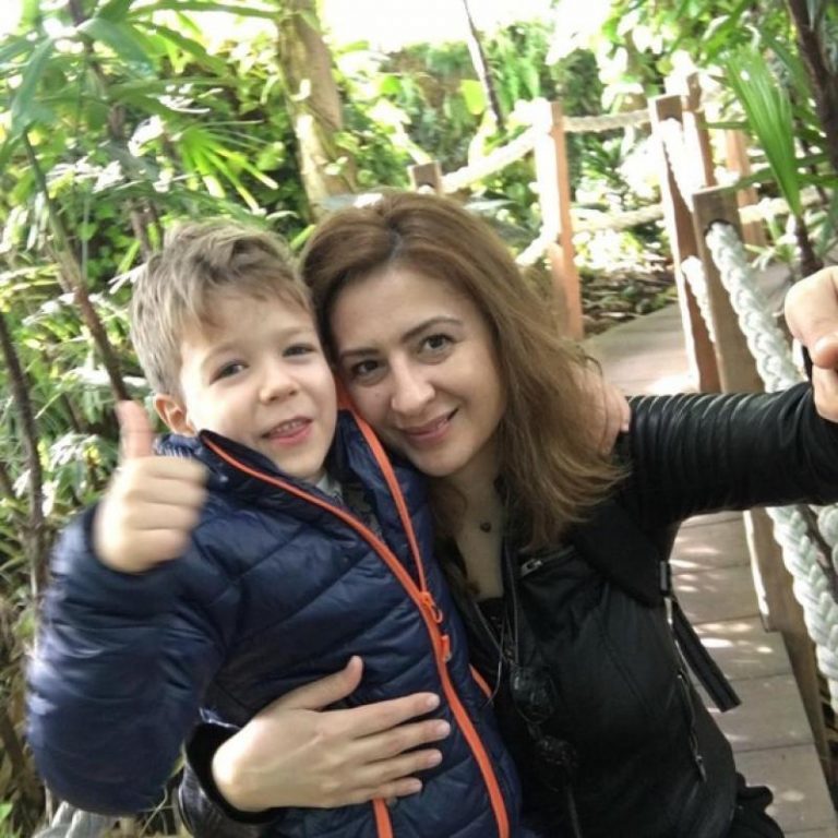 VIDEO | Dacă nu puteți ajuta cu bani, va rugam sa distribuiti: Vlăduţ are nevoie urgentă de ajutor. La doar 6 ani, a fost diagnosticat cu neuroblastom