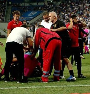 00407C86-995B-48A4-AEB9-F0DB3E98B77C