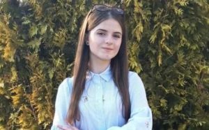 0C8131D2-46FF-440E-B0D7-29B4553ABD0D