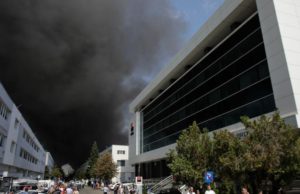 Mărturia unei angajate din clădirea care a luat foc în nordul Bucureștiului