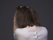 Apelul disperat lansat de o fată dintr-un centru de copii din Bistriţa: „Ajutaţi-mă! Sunt obligată să întreţin relaţii cu băieţi şi sunt bătută“. Ce spun şefii centrului