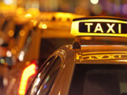 Taximetrist cu tupeu, din Constanţa, tarife de 10 ori mai mari pentru clienţii naivi