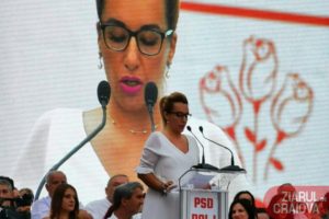 7F5C2F79-EB32-46B2-B70C-CB6C3A50600A