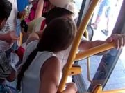 Cum a acționat un șofer de autobuz din Cluj când a observat că o femeie este jefuită