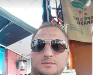 9ACA6A01-BC58-4250-96BC-A73526E55133