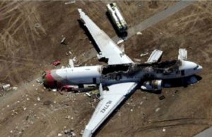 TRAGEDIE! AVIONUL S-A PRĂBUȘIT PE UN CARTIER DE LOCUINȚE. ȘAPTE MORȚI ȘI…