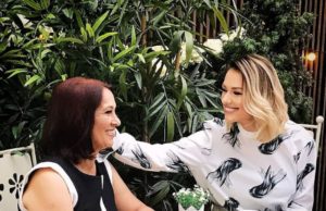 Feli, mai emoţionată ca niciodată. A apărut alături de mama ei într-o fotografie care face cât o mie de cuvinte