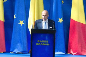 8730B089-EAF1-4800-B31B-AE7EE34CB6BA