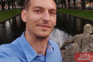 B644D7AA-55A3-4102-9D1E-2DD8E33728C7