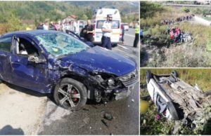 Impact mortal la Petroşani, după ce două maşini s-au ciocnit frontal, iar una dintre ele a căzut de pe pod, într-o râpă