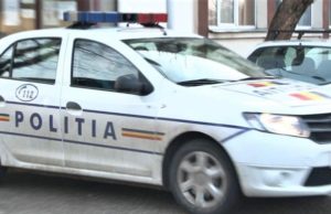 O fetiţă din Bacău, la un pas să fie răpită de pe stradă. Bărbatul este căutat de poliţie