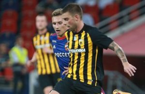 Lovitură după lovitură! U Craiova negociază transferul unui jucător de la AEK Atena