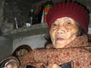 INCREDIBIL: Aceasta femeie a tinut un copil in pantec timp de 60 de ani