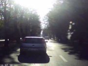 Momentul teribil în care doi tineri nevinovaţi sunt spulberaţi pe o trecere de pietoni, în Bistriţa