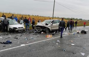 FOTO | Patru morţi într-un cumplit accident în apropiere de Bălţaţi, Iaşi
