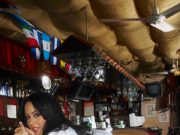 Câți lei a primit bacșiș o chelneriță din Centrul Vechi pentru o notă de 20 de lei: ”Și eu ce trebuie să fac de banii ăștia?”