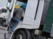 Mesajul tulburător al fiicei unui şofer de camion: „Şofatul e viaţa voastră, dar viaţa copiilor sunt tăticii lor!”