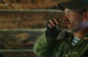 Era la pescuit, pe un lac când a crezut că a dat lovitura vieții. Când a realizat ce a prins, a încremenit: „Era uriaș, nu am avut ce face, a trebuit să-i dau drumul pe uscat”