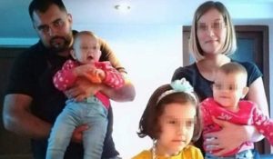 EA613FB3-34D7-4813-9E2F-E640CAD631B0