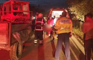 Copil strivit de un tractor scăpat de sub control, în Vaslui
