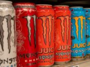 Un tânăr de 26 de ani a făcut infarct după ce a băut 10 energizante pe zi