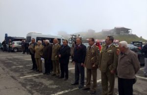 Ei sunt românii care au construit Transfăgărășanul și s-au întors la fața locului dupa 44 de ani! Cinste lor!