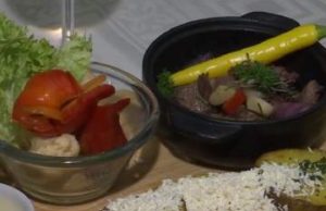 Pastrama de berbecuţ câştigă teren în faţa fripturii de porc