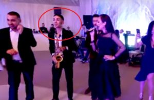 1F01E510-5639-453B-879E-3790429A1C49