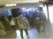 SCANDAL URIAȘ ÎNTR-UN CLUB DIN ALBA! O POLIȚISTĂ A FOST BĂTUTĂ DE UN INTERLOP VIDEO