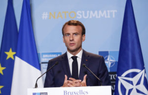 Două persoane arestate în Franța pentru că au plănuit asasinarea lui Emmanuel Macron