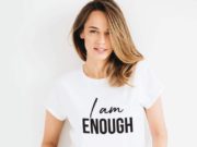 Andreea Raicu, fotografiată complet goală în așternuturi: „Nu mă pot abține”