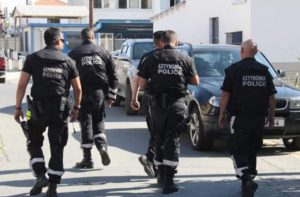 33CAB212-BECE-491A-B2D3-44AA77915492