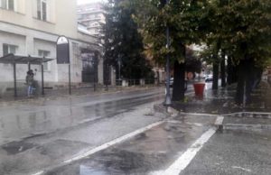 Româncă agresată într-o staţie de autobuz din Frosinone, Italia