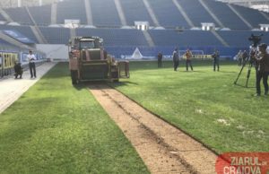 Se lucrează la foc continuu pe “Ion Oblemenco”. Noul gazon hibrid va fi gata mâine