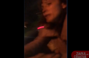 Tânără umilită, scuiptată și bătută de controlorii RAT Craiova. Fata povestește clipele de panică prin care a trecut. Controlor: „Știi ce le fac eu c__velor ca tine?”