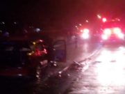 Maşină în flăcări la Cluj. Şoferul, găsit inconştient în apropiere