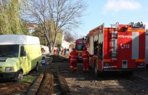 Tânăr strivit între camion şi elevator, pe Centura Bacăului. Băiatul a murit pe loc