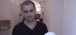 E838AA12-C302-4BBA-983C-AA0E5B4503BC