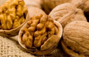 Dieta cu nuci te ajută să slăbești 1 kilogram pe zi: Iată cât de ușor se ține