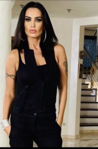 F6EF6C14-1480-4BC3-AFD9-401DCF1D58AF